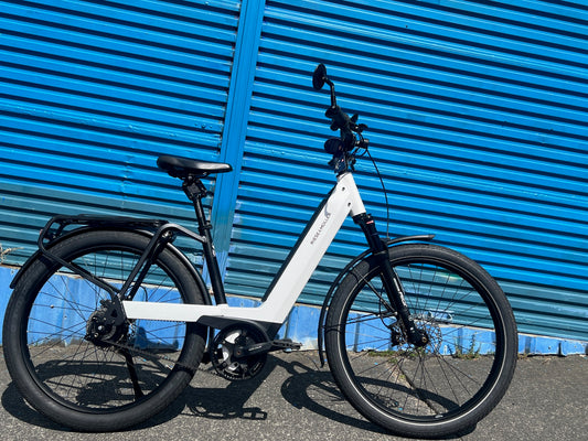 Riese & Muller Nevo 3 Vario 47cm white - Used