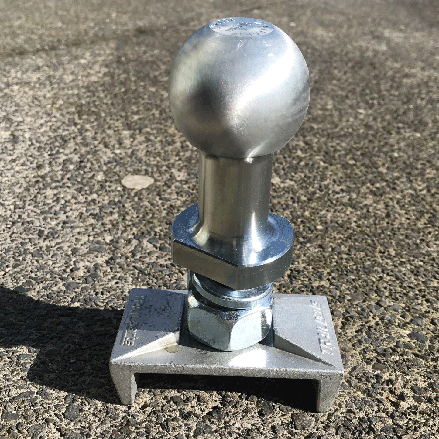 High Rise Tow Ball and Baseplate Kit