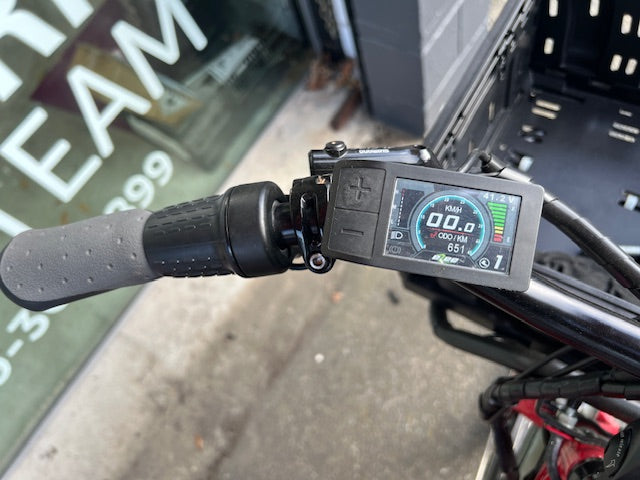 E4 eZee Expedir cargo bike - red - used