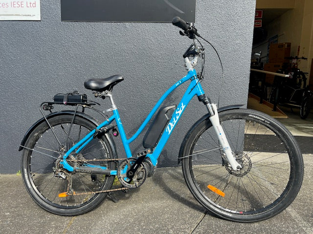 Del Sol Lxi i/0 medium - used